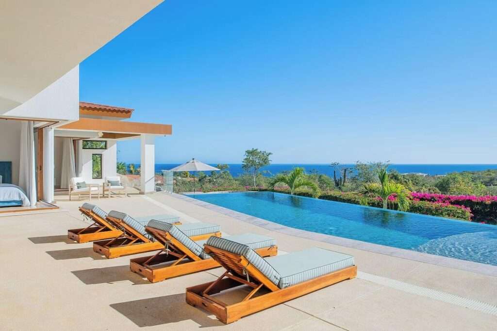 Cabo del Sol Club La Costa Unpack your bags and slip straight into coastal living in this furnished 1/bed, 1/bath second floor condo complete with its own garage. The space comes move in ready with appliances, a water filtration system, and thoughtful touches throughout. With strong rental potential and a location that's hard to beat, this condo sits just steps from Plaza Pescadero, where cafés, shops, and local flavor meet the rhythm of daily life. And when you're craving the ocean? The beach is literally right across the street, calling you out for sunrise walks, sunset cocktails, and everything in between. – 187 Padre Sistiaga, San Jose del Cabo, BS