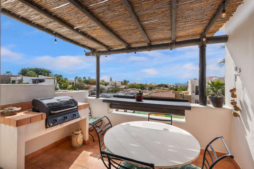 Cabo del Sol Club La Costa Unpack your bags and slip straight into coastal living in this furnished 1/bed, 1/bath second floor condo complete with its own garage. The space comes move in ready with appliances, a water filtration system, and thoughtful touches throughout. With strong rental potential and a location that's hard to beat, this condo sits just steps from Plaza Pescadero, where cafés, shops, and local flavor meet the rhythm of daily life. And when you're craving the ocean? The beach is literally right across the street, calling you out for sunrise walks, sunset cocktails, and everything in between. – 20, Villas Del Tezal, Cabo Corridor, Cabo Corridor, BS