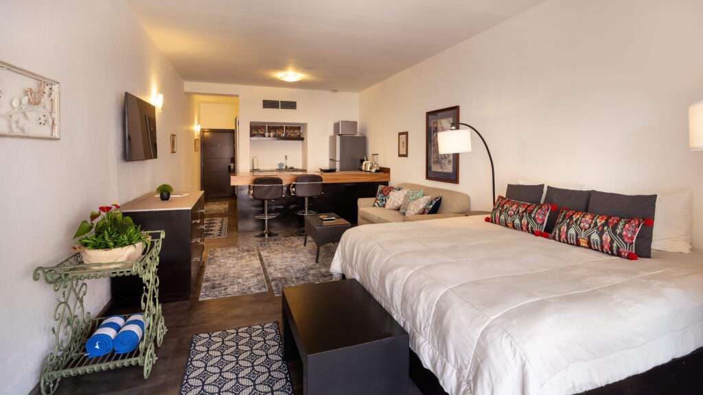 Cabo del Sol Miro Los Cabos BEST PRICED CONDO IN MIRO LOS CABOS , WHERE STYLE, VALUE & CABO LIVING COME TOGETHER.Some properties simply feel right the moment you walk in... and Condo Catalan 3B is one of them.Perched on the third floor in the sought-after MIRO Los Cabos community, this beautifully furnished 2-bedroom, 2-bath residence captures the essence of relaxed luxury in Cabo's prestigious Sunset area, right beside the exclusive Quivira community.From the moment you enter, warm natural light, tasteful modern décor, and an effortless indoor-outdoor flow create a sense of comfort and tranquility. Step onto your private balcony and take in sweeping mountain – 23453 avenida del pescador, Cabo San Lucas, BS