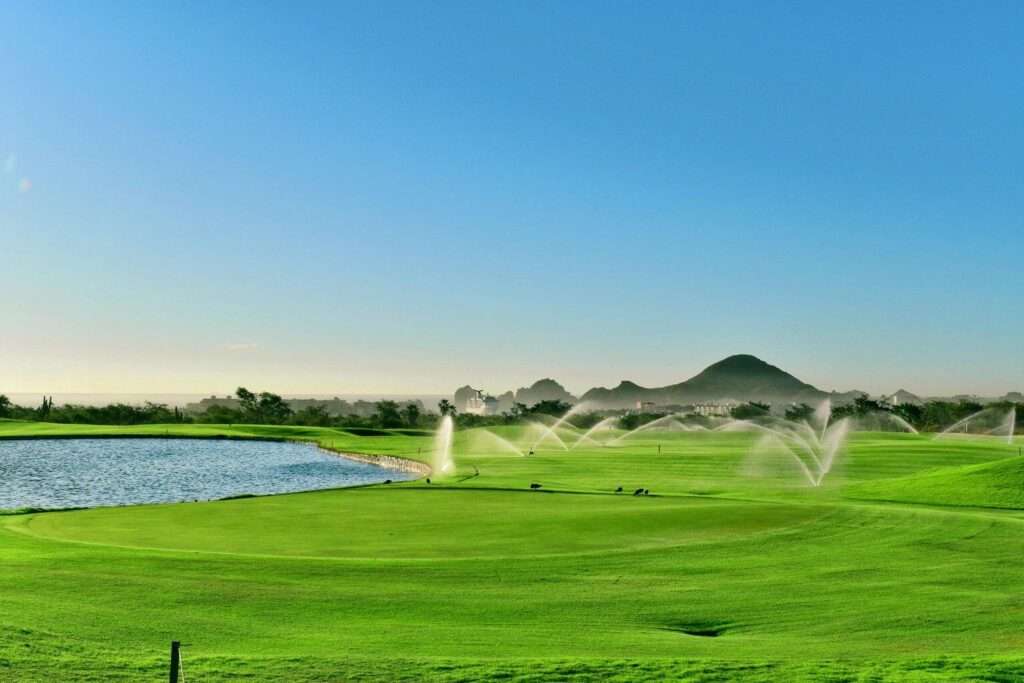 Cabo del Sol Section 29- La Cresta Designed for those seeking the ideal blend of luxury and nature, La Cresta is the newest neighborhood within the private, masterplanned community of Querencia--and the first real estate offering on our second Tom Fazio golf course, Campo Alto. Set atop a striking ridgeline, La Cresta features 54 homesites with sweeping – 479 Cocotera, Cabo Corridor, BS