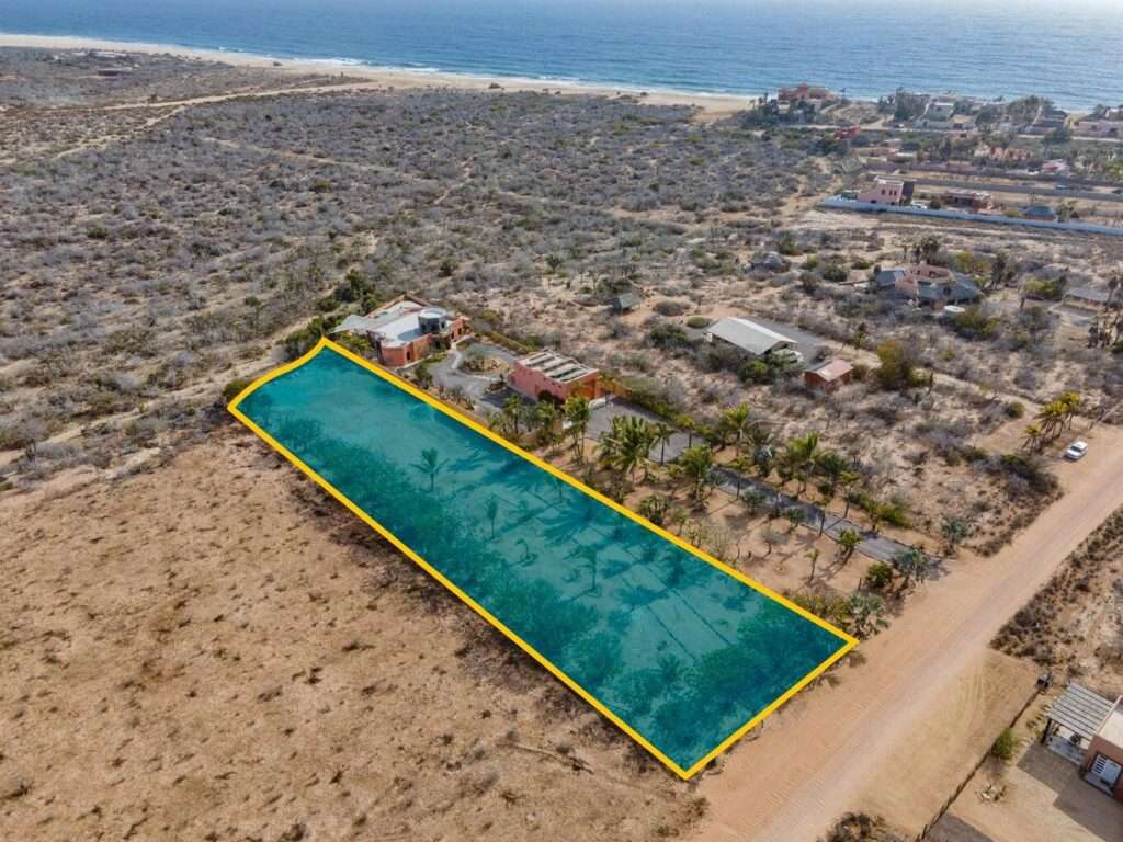 Cabo del Sol Rancho Nuevo Beautiful private estate lot in Rancho Nuevo. One of only a handful of almost 2,500 m2 lots located on the south side of the development. These rare lots border the large arroyo below, allowing for open private use with unobstructed – Calle Casa Viejos, Pacific, BS