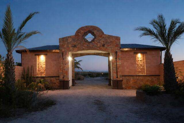 Cabo del Sol La Pastora Set in the tranquil and highly sought-after Las Playitas area, this exceptional 10,000 m² property offers a rare opportunity to complete a thoughtfully designed estate with substantial infrastructure already in place. Elevated to capture truly breathtaking, unobstructed ocean – calle sin nombre, Pacific, BS