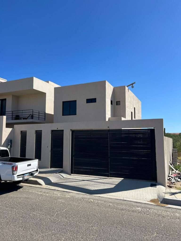 Cabo del Sol Club La Costa Unpack your bags and slip straight into coastal living in this furnished 1/bed, 1/bath second floor condo complete with its own garage. The space comes move in ready with appliances, a water filtration system, and thoughtful touches throughout. With strong rental potential and a location that's hard to beat, this condo sits just steps from Plaza Pescadero, where cafés, shops, and local flavor meet the rhythm of daily life. And when you're craving the ocean? The beach is literally right across the street, calling you out for sunrise walks, sunset cocktails, and everything in between. – Casa Desierto del Tezal, Cabo Corridor, Cabo Corridor, BS