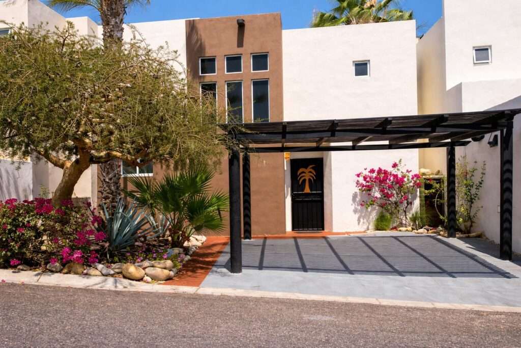 Cabo del Sol Section 29- La Cresta Designed for those seeking the ideal blend of luxury and nature, La Cresta is the newest neighborhood within the private, masterplanned community of Querencia--and the first real estate offering on our second Tom Fazio golf course, Campo Alto. Set atop a striking ridgeline, La Cresta features 54 homesites with sweeping – Casa El Tule Retreat, San Jose Corridor, San Jose Corridor, BS