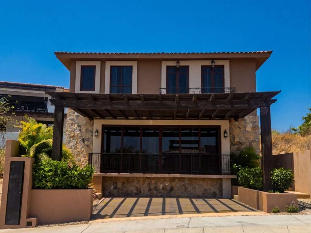 Cabo del Sol Todos Santos-General Las Playitas is the up and coming beach community of Todos Santos, located just 20 KMS North of Downtown. CFE power lines are there, just a couple blocks away from Parcela Prima (2.186 acres). This land features natural elevation, wild desert landscaping and beautiful Pacific Ocean – Club Campestre Vista Hermosa, San Jose del Cabo, BS