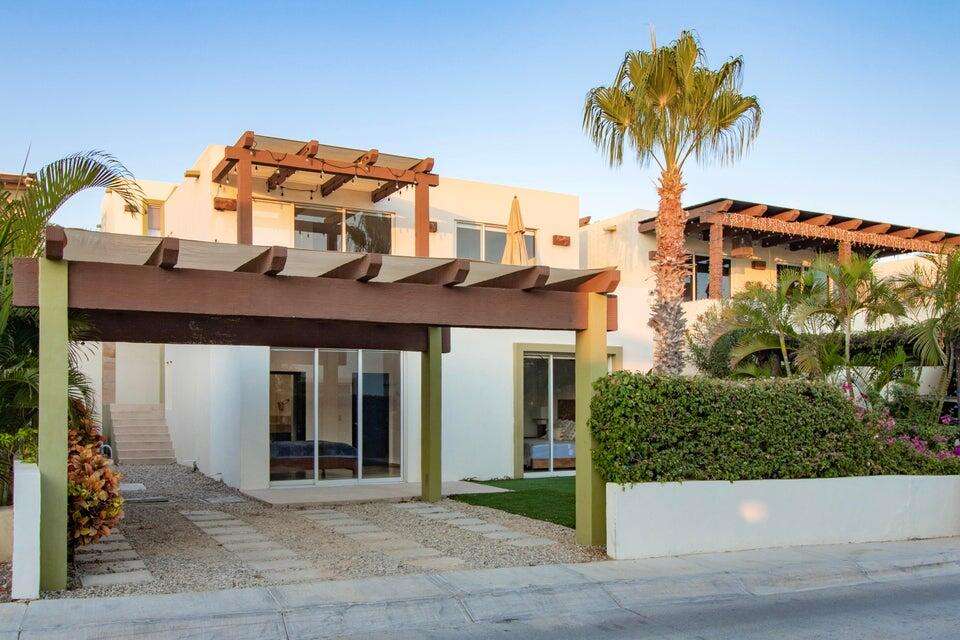 Cabo del Sol Club La Costa Unpack your bags and slip straight into coastal living in this furnished 1/bed, 1/bath second floor condo complete with its own garage. The space comes move in ready with appliances, a water filtration system, and thoughtful touches throughout. With strong rental potential and a location that's hard to beat, this condo sits just steps from Plaza Pescadero, where cafés, shops, and local flavor meet the rhythm of daily life. And when you're craving the ocean? The beach is literally right across the street, calling you out for sunrise walks, sunset cocktails, and everything in between. – G3 Los Sirenas, Cabo Corridor, BS