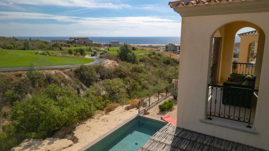 Cabo del Sol Club La Costa Unpack your bags and slip straight into coastal living in this furnished 1/bed, 1/bath second floor condo complete with its own garage. The space comes move in ready with appliances, a water filtration system, and thoughtful touches throughout. With strong rental potential and a location that's hard to beat, this condo sits just steps from Plaza Pescadero, where cafés, shops, and local flavor meet the rhythm of daily life. And when you're craving the ocean? The beach is literally right across the street, calling you out for sunrise walks, sunset cocktails, and everything in between. – Happy Place Villa 1, Pacific, Pacific, BS