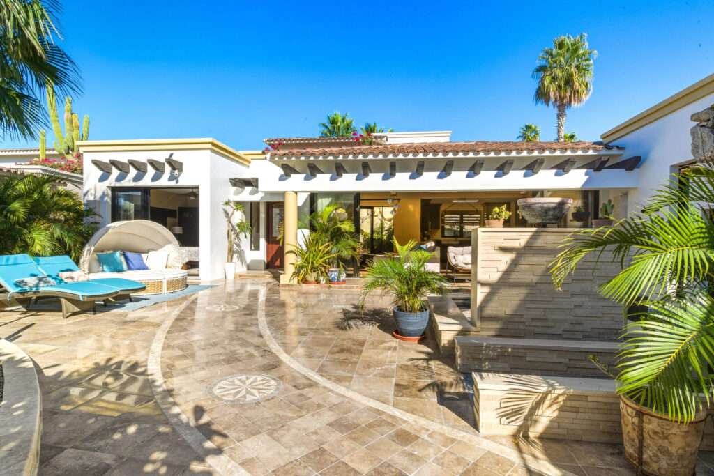 Cabo del Sol Club La Costa Unpack your bags and slip straight into coastal living in this furnished 1/bed, 1/bath second floor condo complete with its own garage. The space comes move in ready with appliances, a water filtration system, and thoughtful touches throughout. With strong rental potential and a location that's hard to beat, this condo sits just steps from Plaza Pescadero, where cafés, shops, and local flavor meet the rhythm of daily life. And when you're craving the ocean? The beach is literally right across the street, calling you out for sunrise walks, sunset cocktails, and everything in between. – Hermitage 37, Cabo Corridor, Cabo Corridor, BS