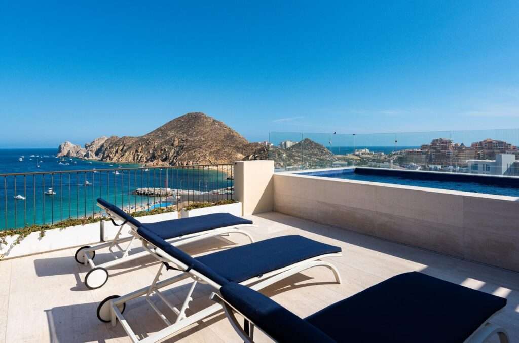 Cabo del Sol Todos Santos-General Las Playitas is the up and coming beach community of Todos Santos, located just 20 KMS North of Downtown. CFE power lines are there, just a couple blocks away from Parcela Prima (2.186 acres). This land features natural elevation, wild desert landscaping and beautiful Pacific Ocean – Medano Beach, Cabo San Lucas, BS