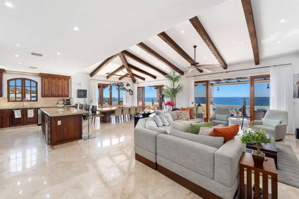 Cabo del Sol Club La Costa Unpack your bags and slip straight into coastal living in this furnished 1/bed, 1/bath second floor condo complete with its own garage. The space comes move in ready with appliances, a water filtration system, and thoughtful touches throughout. With strong rental potential and a location that's hard to beat, this condo sits just steps from Plaza Pescadero, where cafés, shops, and local flavor meet the rhythm of daily life. And when you're craving the ocean? The beach is literally right across the street, calling you out for sunrise walks, sunset cocktails, and everything in between. – PENTHOUSE, San Jose del Cabo, BS