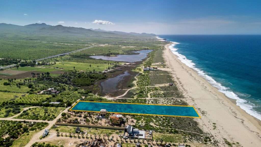 Cabo del Sol Todos Santos-General Las Playitas is the up and coming beach community of Todos Santos, located just 20 KMS North of Downtown. CFE power lines are there, just a couple blocks away from Parcela Prima (2.186 acres). This land features natural elevation, wild desert landscaping and beautiful Pacific Ocean – Rancho Mariposa Elias Calles, Pacific, BS