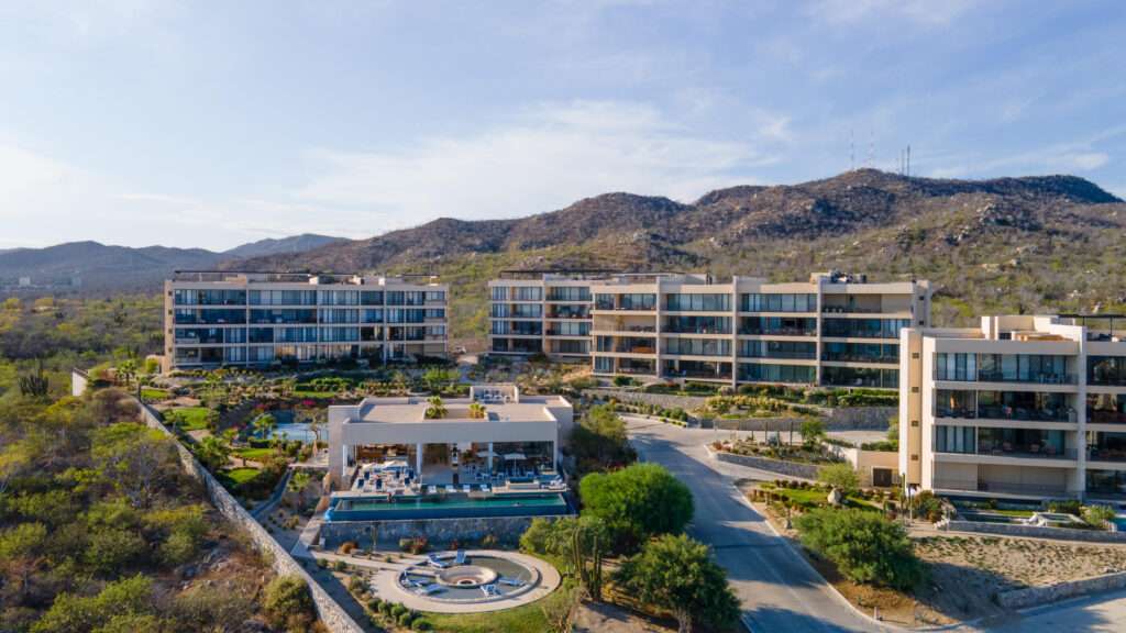 Cabo del Sol Club La Costa Unpack your bags and slip straight into coastal living in this furnished 1/bed, 1/bath second floor condo complete with its own garage. The space comes move in ready with appliances, a water filtration system, and thoughtful touches throughout. With strong rental potential and a location that's hard to beat, this condo sits just steps from Plaza Pescadero, where cafés, shops, and local flavor meet the rhythm of daily life. And when you're craving the ocean? The beach is literally right across the street, calling you out for sunrise walks, sunset cocktails, and everything in between. – SOLARIA G, Cabo Corridor, Cabo Corridor, BS
