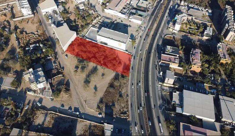 Cabo del Sol El Tezal W:General Prime Commercial Opportunity in Cabo San Lucas!Unlock the potential of this expansive 6,000+ square meter perfectly flat commercial lot, ideally situated in the high-demand Corridor of Cabo San Lucas. Whether you envision a thriving multi-family development with commercial space on the ground floor or a dynamic business hub, this property offers endless possibilities.Incredible value - priced to sell! Don't miss this rare opportunity to invest in one of the most sought-after locations in Cabo.Call today for more details – tezal commerial, Cabo Corridor, Cabo Corridor, BS